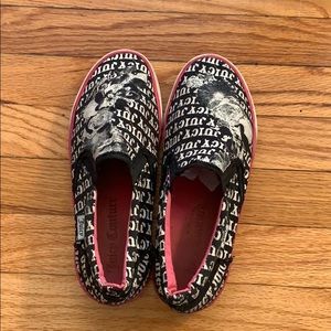 Juicy couture Slip on shoes